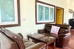 Interior - Pimbunya house (Phibun Mangsahan)