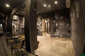 Unclassified image, 5 of 16, button - GRAB HOTEL GRESIK (Gresik)