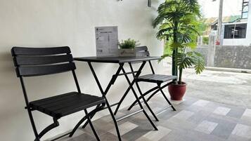 Khu ẩm thực ngoài trời