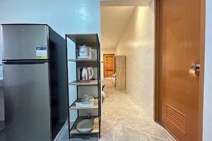 Room - F Residence Transient House (Nueva Ecija)