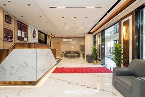 Reception - Taj Al Munira Serviced Apartments (Dammam)