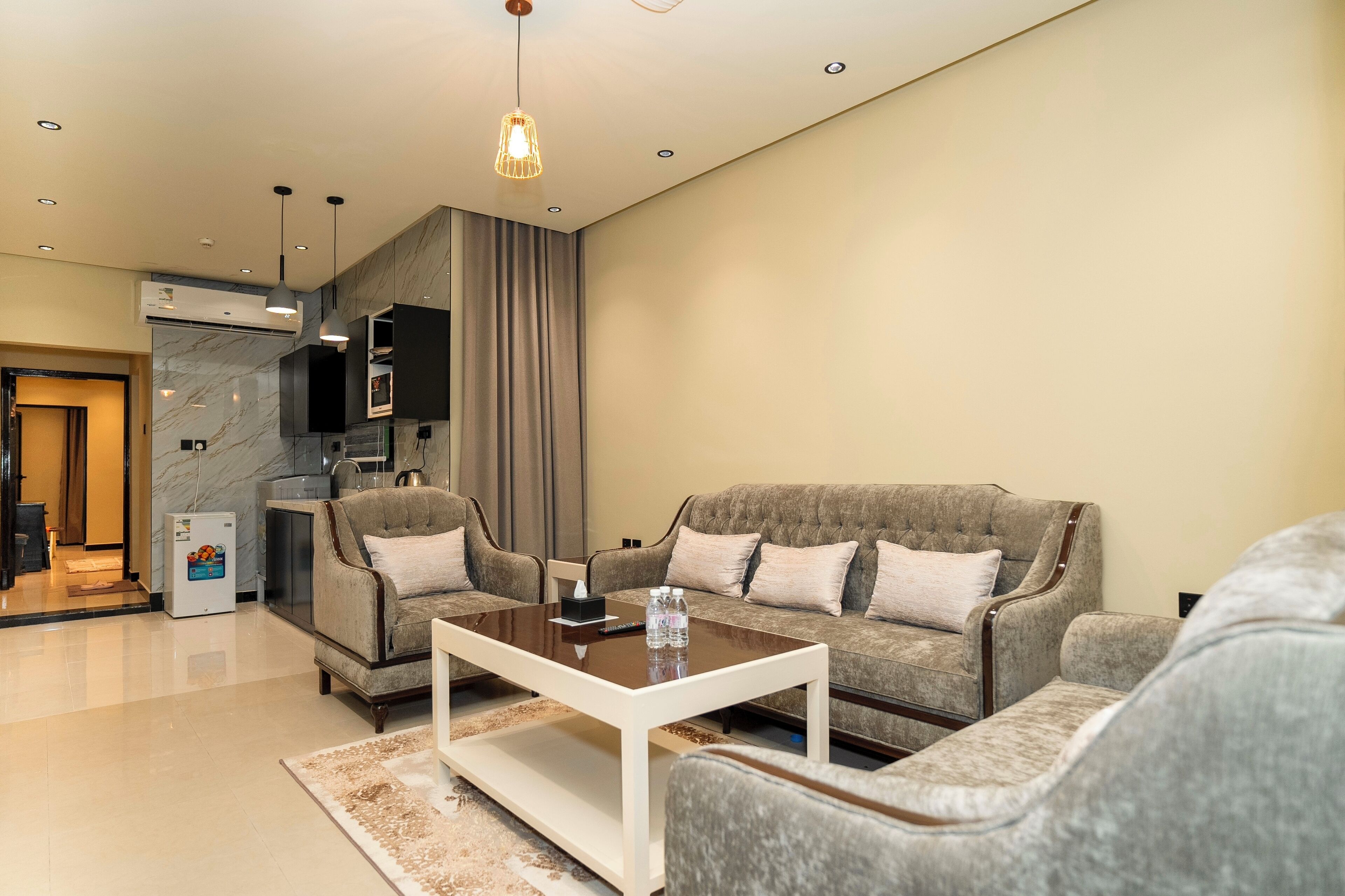 家庭公寓 | 起居区