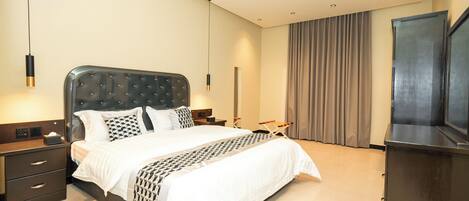 Apartemen Keluarga | Brankas, tirai kedap cahaya, setrika/meja setrika, dan Wi-Fi gratis