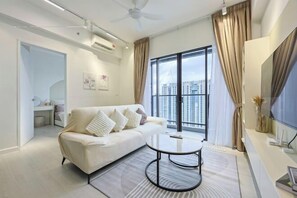 Cots/infant beds - Trion KL by Vivid Stay (Kuala Lumpur)