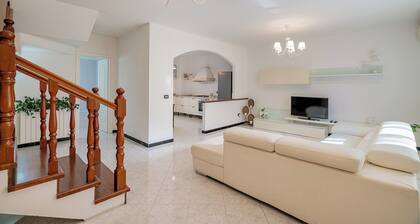 Dimora Ambriada by Wonderful Italy