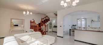 義大利奇妙之地迪莫拉安布里亞達飯店  