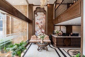 Unclassified image, 2 of 18, button - Legend Smart Hotel (Hanoi)