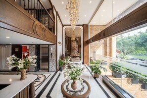 Unclassified image, 4 of 18, button - Legend Smart Hotel (Hanoi)