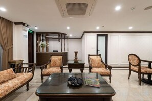 Unclassified image, 5 of 18, button - Legend Smart Hotel (Hanoi)