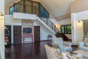 Room - Verryn Khao Kho Private Family Villa Across Wat Pha Sorn Kaew – 5 Min Walk, Relax & Reconnect (Khao Kho)