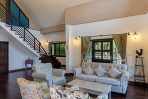 Room - Verryn Khao Kho Private Family Villa Across Wat Pha Sorn Kaew – 5 Min Walk, Relax & Reconnect (Khao Kho)