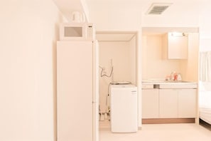 Room - Mi-Apt Shiro (Tokyo)