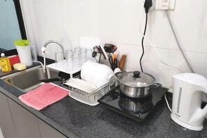 Room - Bukit Indah Near Aeon and Legoland Johor with Netflix (Johor Bahru)