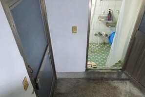 Room - Exclusive Use Whole House for You (Busan)