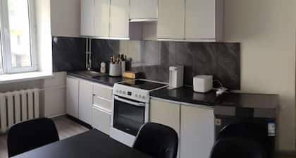 Cozy Central City Apartment