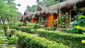 Seaview Cottage | Free WiFi