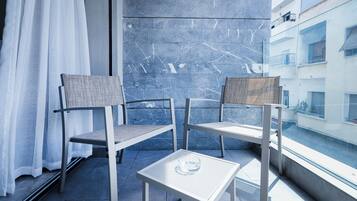 Standard Studio Suite | Terrace/patio