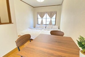 Cots/infant beds - AkiraHome Tsutenkaku West -THE CALM HOUSE- (Osaka)