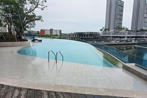 Piscina all'aperto
