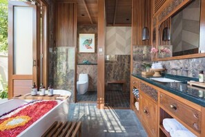 Cots/infant beds - Dijero at Umah Bali (Bali)