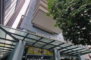 Unclassified image, 3 of 26, button - Luxury Family Summer Suite KLCC 5 min walk 1BR by Amna (Kuala Lumpur)