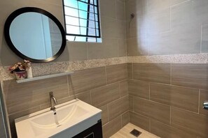 Room - Fairy Retreat Private Pool@12-13pax (Ipoh)