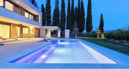 Luxurious Villa Retreat Near Mostar With Private Pool and Stunning Views