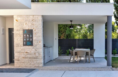 Luxurious Villa Retreat Near Mostar With Private Pool and Stunning Views