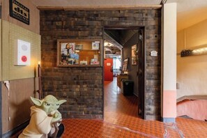 Interior - Noctarium - MountCinema (Gotemba)