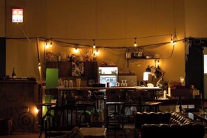 Bar (in der Unterkunft)