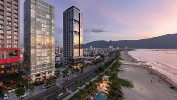 ์ ์์ฉ ์นจ๋