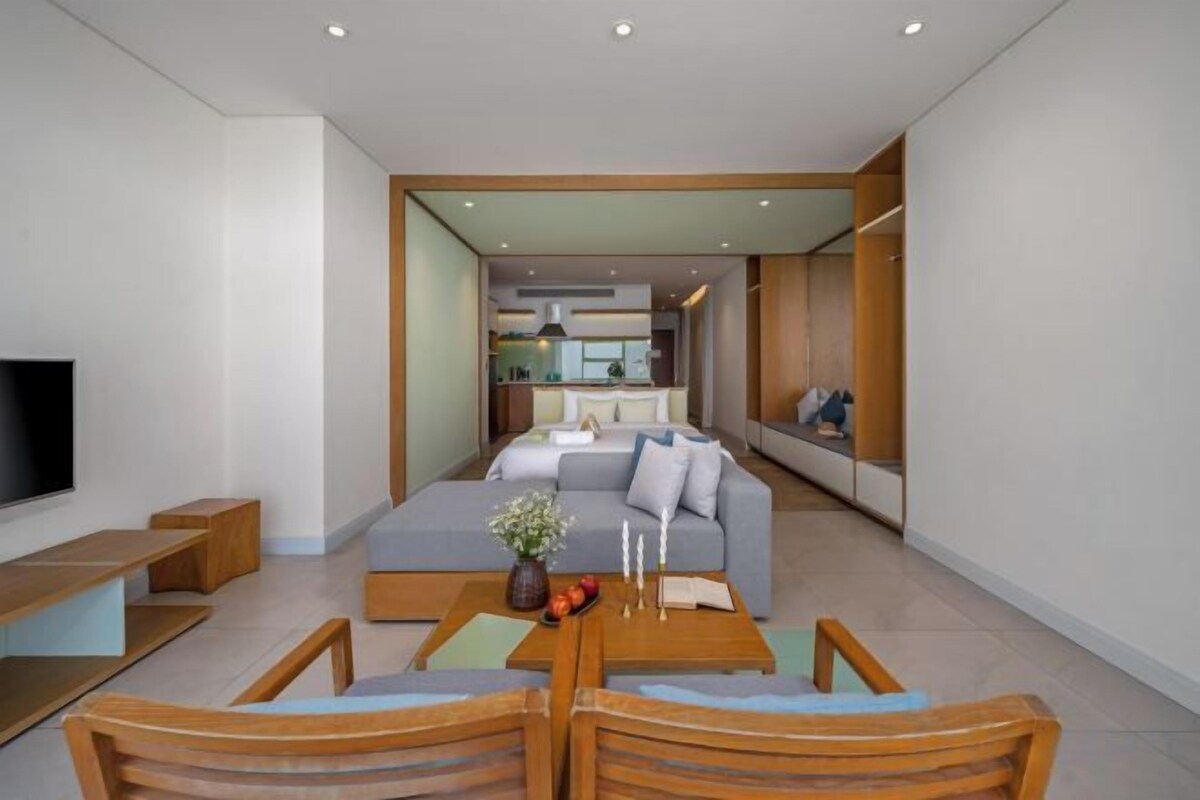 Seaview Family Suite - Room Number 1605