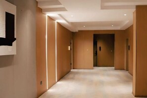 Interior - Shu Garden Sea View Chinese Resturant Hotel (VI) (Victoria Island)