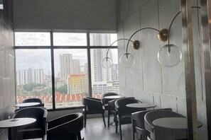 Unclassified image, 2 of 44, button - Urban Suites Jelutong 3BR Apartment with Infinity Pool · Near George Town · 18min to Airport (George Town)