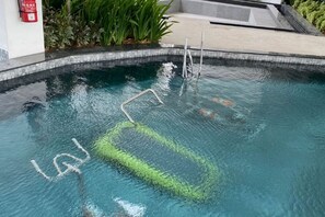 Unclassified image, 2 of 44, button - Urban Suites Jelutong 3BR Apartment with Infinity Pool · Near George Town · 18min to Airport (George Town)