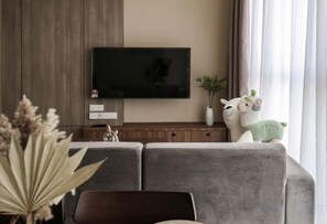 Unclassified image, 3 of 44, button - Urban Suites Jelutong 3BR Apartment with Infinity Pool · Near George Town · 18min to Airport (George Town)