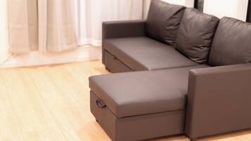 Family Villa, 3 Bedrooms, Balcony, City View | Living area | 50-inch Smart TV with digital channels, Netflix, Hulu