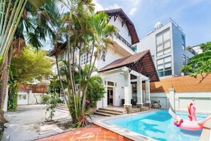 Outdoor pool - KN6HOLIDAY VILLA (Ho Chi Minh City)