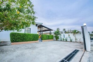 Exterior - Sunshine Life Pattaya Poolvilla (Bang Lamung)