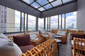 Interior - Infinity Pool KL View Axon Residence Bukit Bintang by Iconique (Kuala Lumpur)