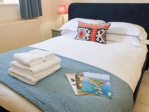 1 chambre, décoration personnalisée, ameublement personnalisé