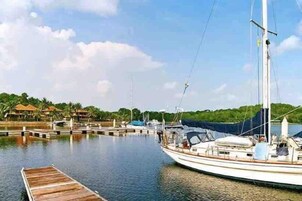 Marina/club náutico