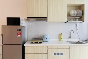 Gambar tidak terklasifikasi, 5 dari 31, tombol
