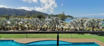 Rustic One Bedroom Unit for 4Pax by Jomy Management