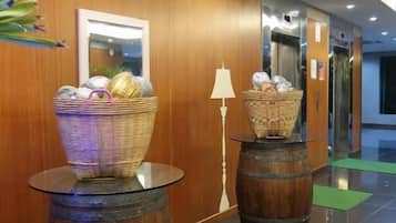 Kalis bunyi, seterika/papan seterika