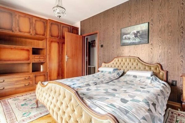 Room - 100 m² Apartment in the Diplomatic Area of Belgrade, Serbia (Belgrade)