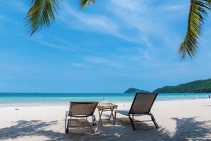 Unclassified image, 5 of 12, button - SEA GALLERY TROPICAL VILLAS KHEM BEACH (Phu Quoc Island)