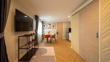 One-Bedroom Apartment with Balcony | Interior