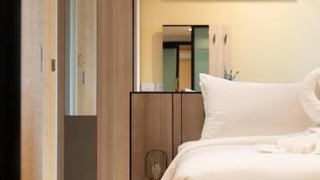 Apartament Comfort | Caixa forta a l'habitació i escriptori