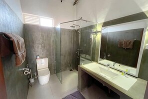Cribs/infant beds - Pearl Island Beach Hotel (Hikkaduwa)